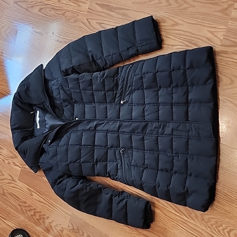 Kenneth cole down jacket size med with a tuck away hood